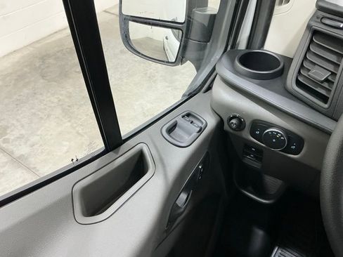 New 2026 Ford Transit 250 Low Roof image 14