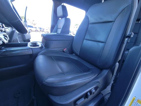 Used 2022 Chevrolet Silverado 1500 LTZ image 26