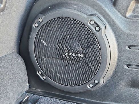 Used 2023 Jeep Wrangler Unlimited w/ Cold Weather Group image 28