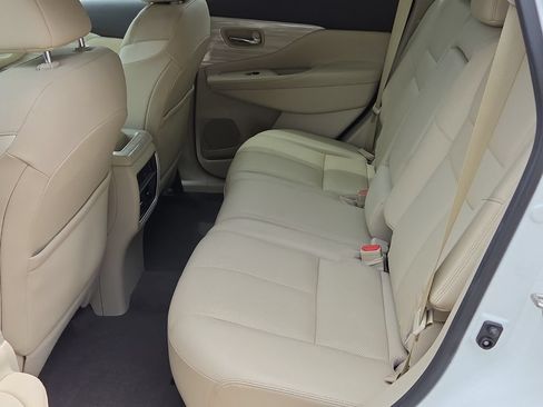 Used 2018 Nissan Murano SL w/ Cargo Package FWD image 13