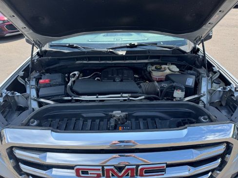Used 2019 GMC Sierra 1500 SLE w/ Remote Start Package AWD/4WD image 23