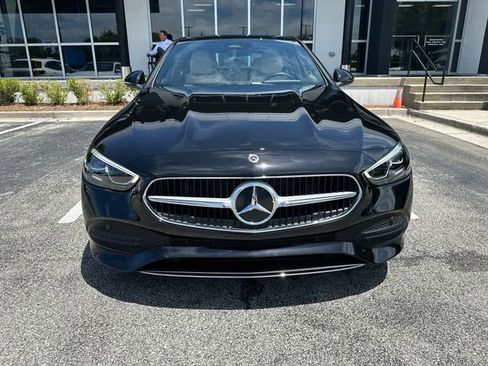 Used 2025 Mercedes-Benz C 300 Sedan image 9