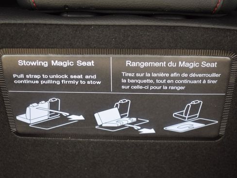 Used 2025 Honda Odyssey Sport-L image 17