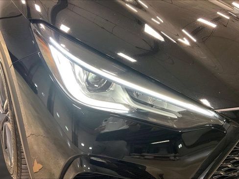 Used 2023 INFINITI QX50 Sport AWD/4WD image 32
