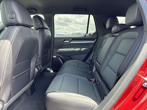 New 2026 GMC Terrain AT4 w/ Technology Package II AWD/4WD image 24