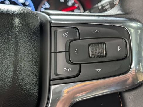 Certified 2023 Chevrolet Blazer Premier w/ Enhanced Convenience Package AWD/4WD image 24