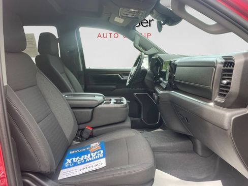 Used 2023 Chevrolet Silverado 1500 LT AWD/4WD image 11