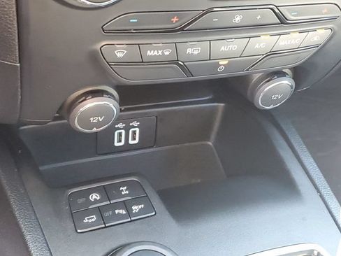 Used 2019 Ford Ranger XLT w/ Equipment Group 301A Mid AWD/4WD image 28