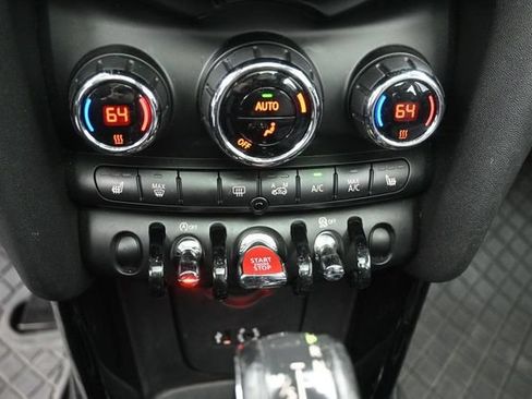 Used 2017 MINI Cooper S FWD image 11