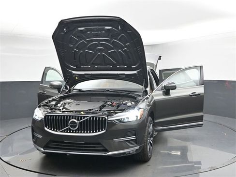 Used 2022 Volvo XC60 B6 Inscription w/ Advanced Package image 54