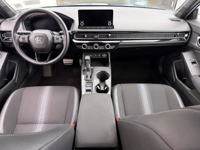 Used 2025 Honda Civic Sport image 13