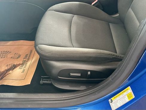 Used 2016 Chevrolet Cruze LT w/ Convenience Package image 19