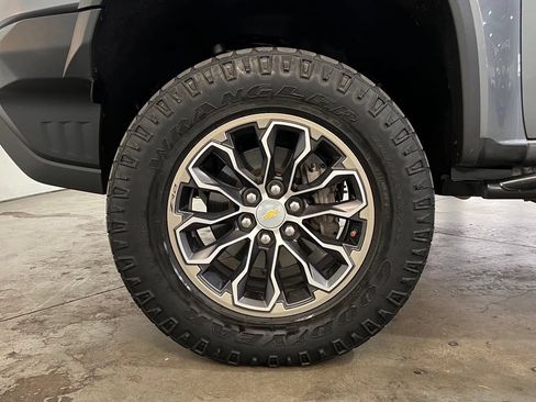 Used 2020 Chevrolet Colorado ZR2 AWD/4WD image 14