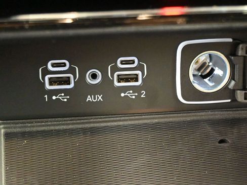 New 2025 Jeep Grand Cherokee L Altitude image 30