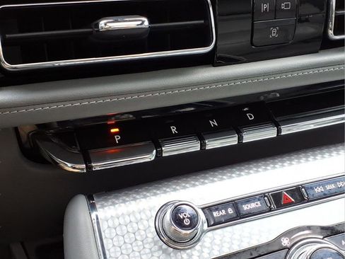 Used 2021 Lincoln Aviator Grand Touring w/ Equipment Group 302A image 11