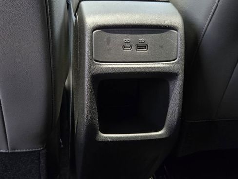 Used 2024 Chevrolet Trax ACTIV w/ Sunroof Package FWD image 16