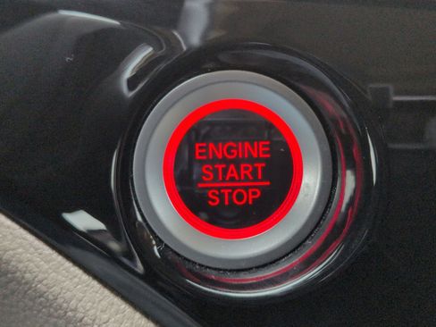 Certified 2020 Honda Pilot Touring image 16