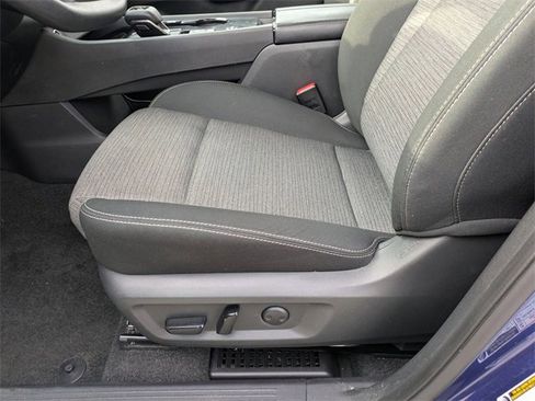 Used 2023 Nissan Rogue SV image 15