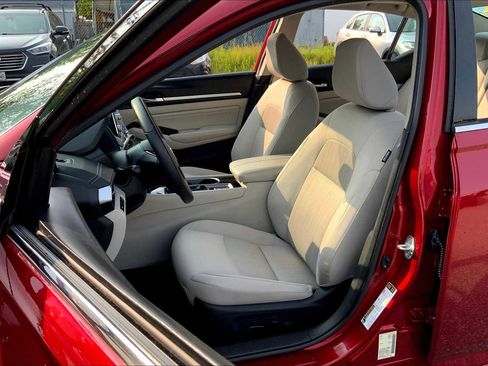 Used 2020 Nissan Altima 2.5 SV image 8