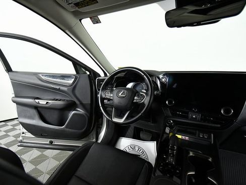 Used 2022 Lexus NX 350h 350h Premium image 19