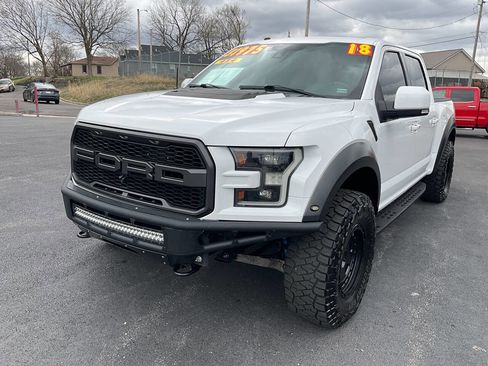 Used 2018 Ford F150 Raptor w/ Equipment Group 802A Luxury image 26