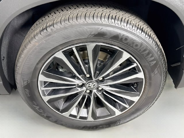 Certified 2025 Toyota Grand Highlander AWD Hybrid image 34