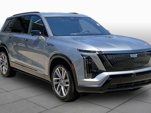 Used 2026 Cadillac Vistiq Sport w/ LPO, Floor Liner Package AWD/4WD image 2