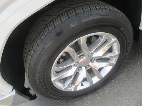 Used 2022 GMC Sierra 1500 SLT w/ SLT Premium Package image 15