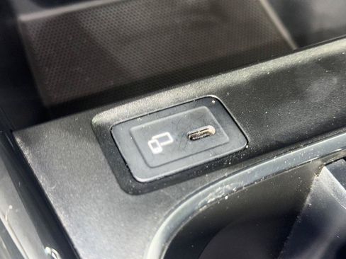 Used 2020 Mercedes-Benz A 220 4MATIC w/ Premium Package image 20