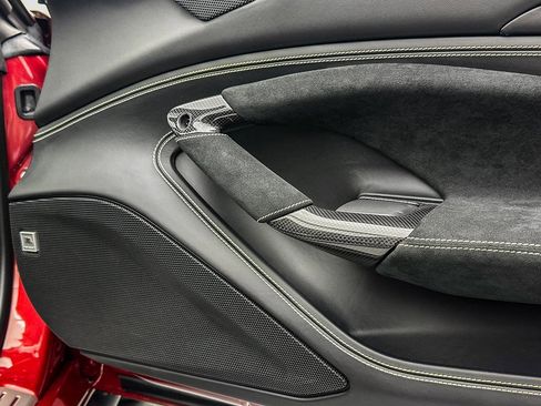 Certified 2022 Ferrari F8 Tributo image 24