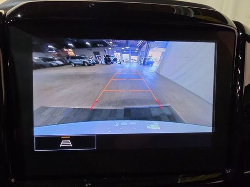 Used 2023 Chevrolet Traverse LT w/ LPO, Cargo Package AWD/4WD image 22