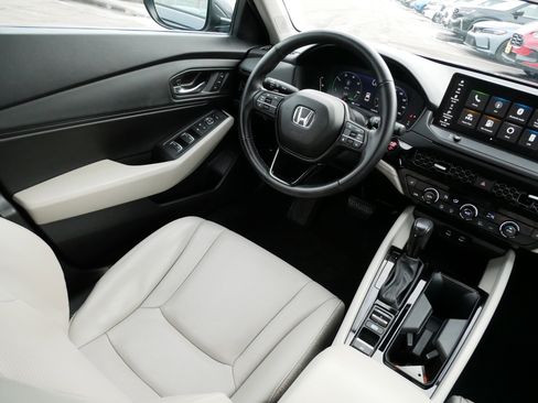 Certified 2023 Honda Accord EX-L image 9