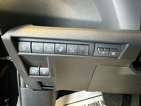 New 2026 Toyota Sienna Platinum AWD/4WD image 22