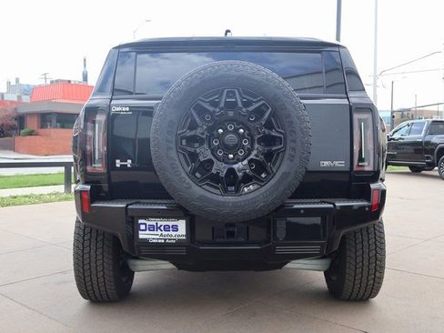 New 2026 GMC Hummer EV SUV image 4