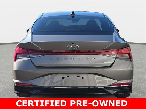 Certified 2023 Hyundai Elantra Limited w/ Preferred Accessory Package image 6