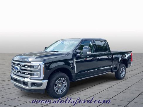 New 2026 Ford F250 Lariat image 3