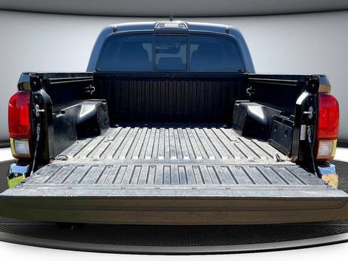 Used 2023 Toyota Tacoma SR5 RWD image 8