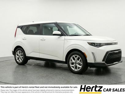 Used 2025 Kia Soul LX w/ LX Technology Package