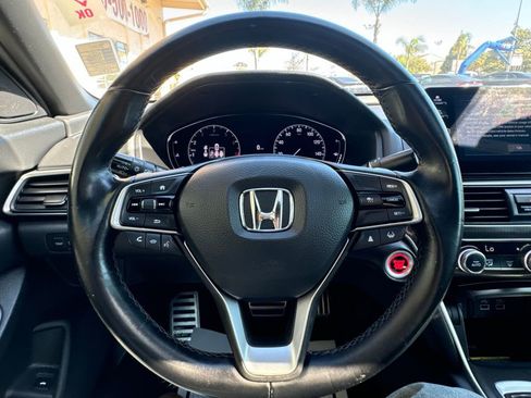 Used 2021 Honda Accord Sport image 10