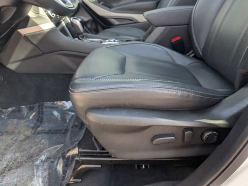 Certified 2023 Subaru Forester Limited image 24