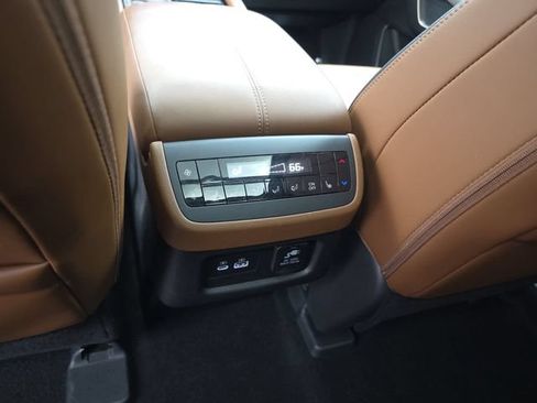 Used 2025 Nissan Pathfinder Platinum w/ Cargo Package FWD image 42