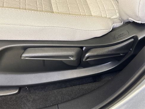 New 2026 Honda HR-V LX image 21