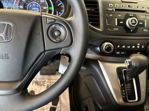 Used 2014 Honda CR-V LX image 12