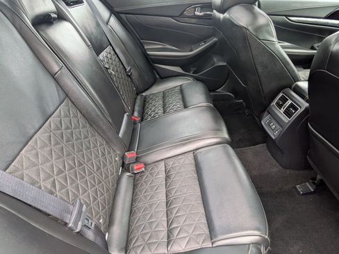Used 2022 Nissan Maxima Platinum w/ Sport Mat Group FWD image 23