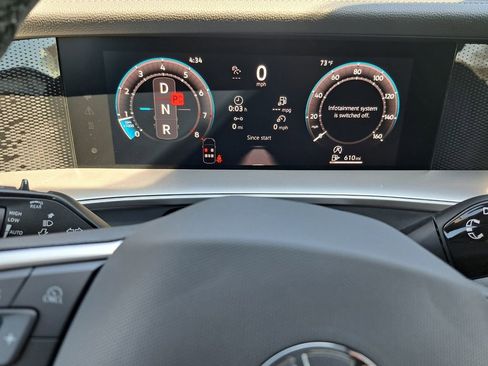 New 2026 Volkswagen Tiguan SE R-Line image 12