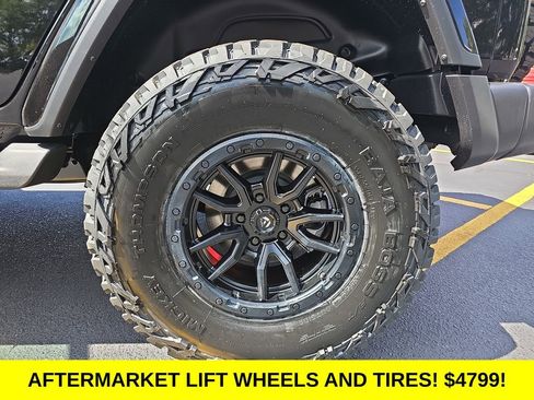 New 2025 Jeep Wrangler Sahara image 31