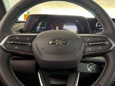 New 2026 Chevrolet Traverse LT w/ Midnight/Sport Edition FWD image 27