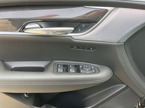 New 2025 Cadillac XT6 Sport w/ LPO, Floor Liner Package image 15