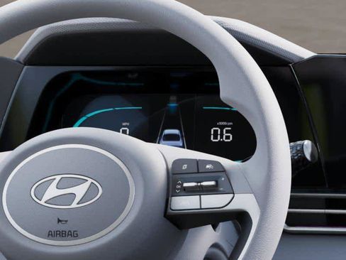 New 2026 Hyundai Elantra SE FWD image 14