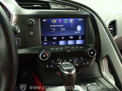 Used 2015 Chevrolet Corvette Stingray Coupe w/ Pacific Design Package RWD image 39
